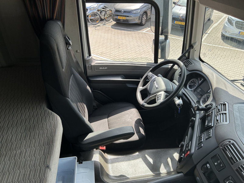 DAF CF 410 FT Space Cab / 281 dkm / Smart Tacho V2 / APK 01-26 - Cabeza tractora: foto 3 DAF CF 410 FT Space Cab / 281 dkm / Smart Tacho V2 / APK 01-26 - Cabeza tractora: foto 3