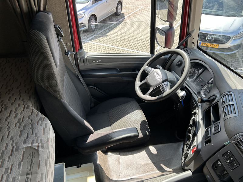 DAF CF 440 FT Space Cab / ADR / 809 dkm / PTO / APK TUV 12-25 - Cabeza tractora: foto 3 DAF CF 440 FT Space Cab / ADR / 809 dkm / PTO / APK TUV 12-25 - Cabeza tractora: foto 3