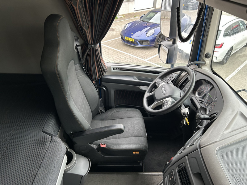 DAF XF 450 FT SC / Mega - Lowdeck / 681 dkm / 2 Tanks / Tacho V2 / Stand Airco - Cabeza tractora: foto 3 DAF XF 450 FT SC / Mega - Lowdeck / 681 dkm / 2 Tanks / Tacho V2 / Stand Airco - Cabeza tractora: foto 3