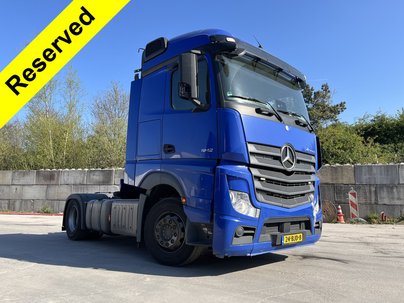 Mercedes-Benz Actros 1842 StreamSpace / 939 dkm / 2 Tanks / NL Truck - Cabeza tractora: foto 1 Mercedes-Benz Actros 1842 StreamSpace / 939 dkm / 2 Tanks / NL Truck - Cabeza tractora: foto 1