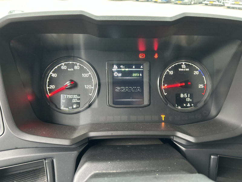 Scania R450 Highline / Retarder / 779 dkm / APK TUV 03-26 - Cabeza tractora: foto 4 Scania R450 Highline / Retarder / 779 dkm / APK TUV 03-26 - Cabeza tractora: foto 4
