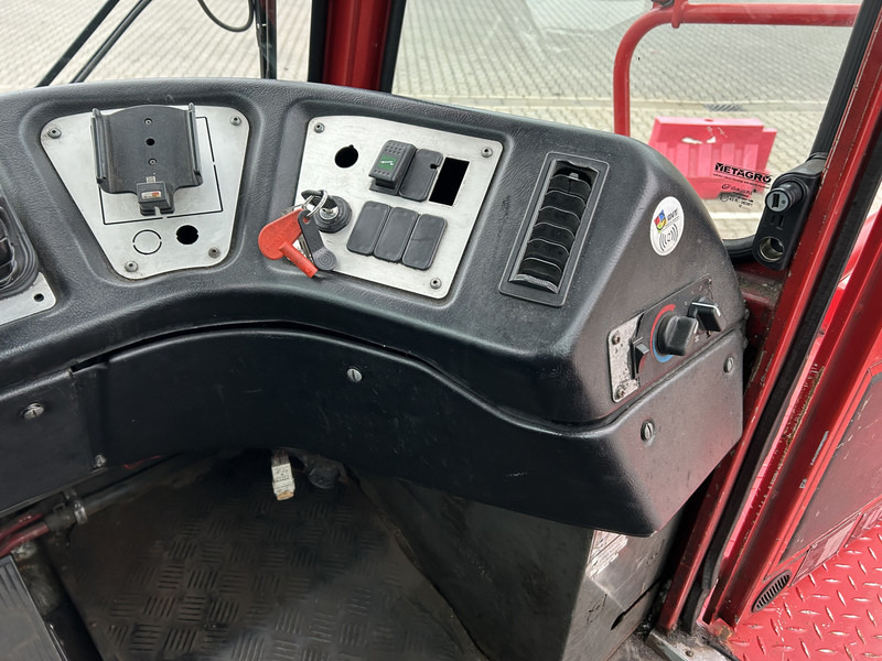 Cabeza tractora Terberg YT 182 / Cummins / Allison / 2012 / Terminal Tractor: foto 6