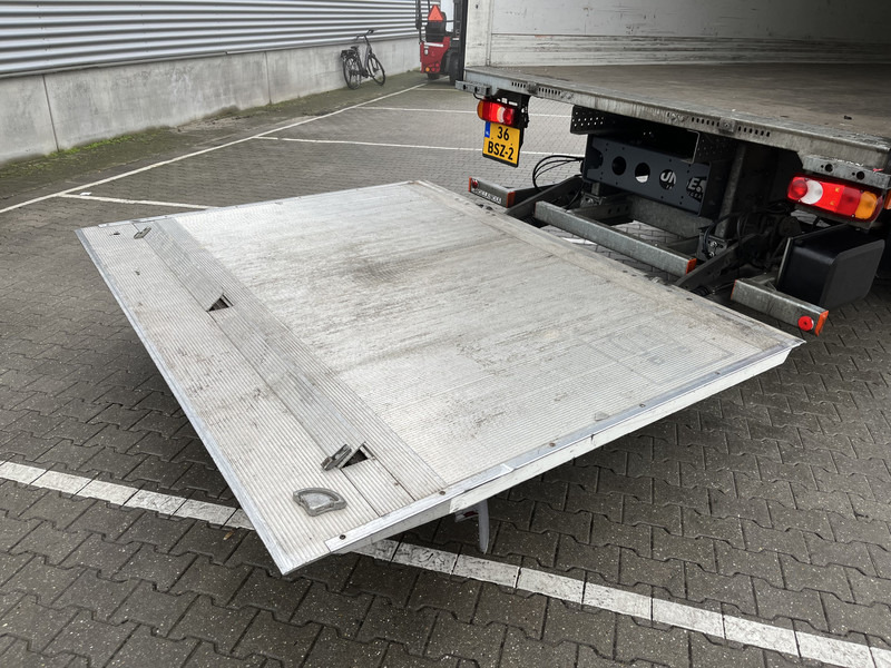Camión caja cerrada DAF CF 260 FA / 18 Ton / 166 dkm / Box 7.5 m / Laadklep / APK 05-25: foto 11