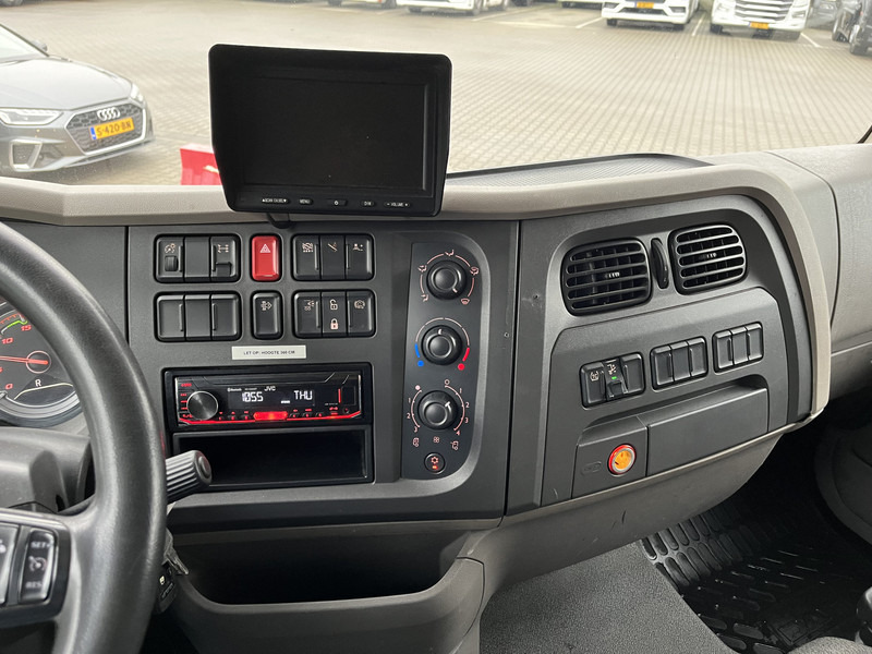 DAF LF 180 FA Euro 6 / 12 Ton / 347 dkm / Box / LBW - Camión caja cerrada: foto 5 DAF LF 180 FA Euro 6 / 12 Ton / 347 dkm / Box / LBW - Camión caja cerrada: foto 5