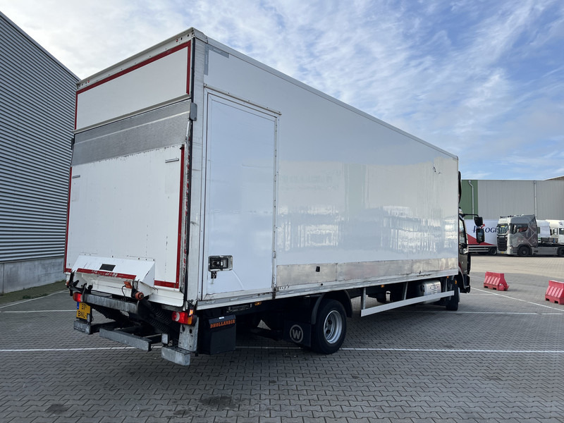 DAF LF 180 FA Euro 6 / 12 Ton / 400 dkm / Box / Laadklep - Camión caja cerrada: foto 2 DAF LF 180 FA Euro 6 / 12 Ton / 400 dkm / Box / Laadklep - Camión caja cerrada: foto 2