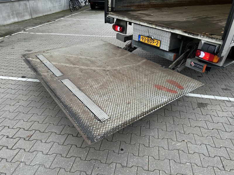 Camión caja cerrada DAF LF 45 210 EEV / 466 dkm / Box Truck / Loadlift 1500 kg / NL Truck: foto 11 Camión caja cerrada DAF LF 45 210 EEV / 466 dkm / Box Truck / Loadlift 1500 kg / NL Truck: foto 11