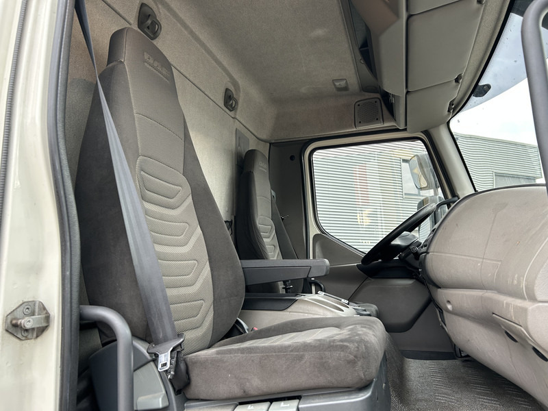 Camión caja cerrada DAF LF 45 210 EEV / 466 dkm / Box Truck / Loadlift 1500 kg / NL Truck: foto 7 Camión caja cerrada DAF LF 45 210 EEV / 466 dkm / Box Truck / Loadlift 1500 kg / NL Truck: foto 7