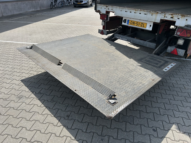 Groenewegen Jumbo / City / Box / Laadklep 2500 kg / APK TUV 11-25 - Semirremolque caja cerrada: foto 5 Groenewegen Jumbo / City / Box / Laadklep 2500 kg / APK TUV 11-25 - Semirremolque caja cerrada: foto 5