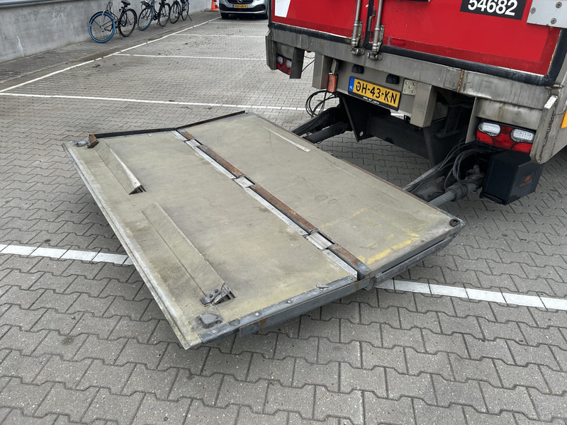 H.T.F. HZO 39 / Carrier Vector 1800 Frigo / Flowers / Loadlift 2500 kg / NL Trailer - Semirremolque frigorífico: foto 5 H.T.F. HZO 39 / Carrier Vector 1800 Frigo / Flowers / Loadlift 2500 kg / NL Trailer - Semirremolque frigorífico: foto 5