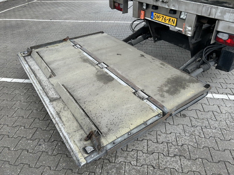 H.T.F HZO 39 / Heiwo / Isolated Box / Steer + Lift Axle / Loadlift 2500 kg - Semirremolque caja cerrada: foto 5 H.T.F HZO 39 / Heiwo / Isolated Box / Steer + Lift Axle / Loadlift 2500 kg - Semirremolque caja cerrada: foto 5