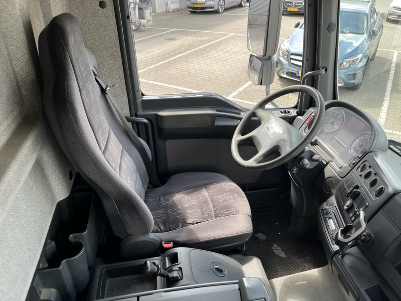 MAN TGL 12.180 / 12 Ton / 781 dkm / Oil Leak / Canvas Box / APK TUV 10-25 - Camión caja cerrada: foto 3 MAN TGL 12.180 / 12 Ton / 781 dkm / Oil Leak / Canvas Box / APK TUV 10-25 - Camión caja cerrada: foto 3