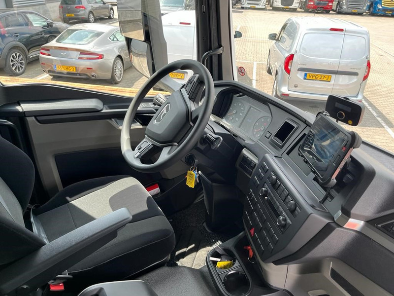 MAN TGM 18.250 / Carrier Koeler -30 gr / Chereau Frigobox / Laadklep / APK 06-26 - Camión frigorífico: foto 3 MAN TGM 18.250 / Carrier Koeler -30 gr / Chereau Frigobox / Laadklep / APK 06-26 - Camión frigorífico: foto 3