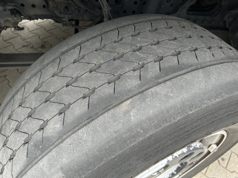 Camión frigorífico Mercedes-Benz Actros 2124 / Carrier Koeler -30 gr / Cheraeu / Laadklep / APK 11-26: foto 17 Camión frigorífico Mercedes-Benz Actros 2124 / Carrier Koeler -30 gr / Cheraeu / Laadklep / APK 11-26: foto 17