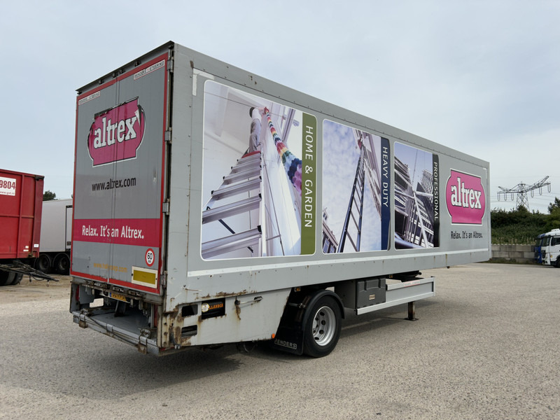 Renders ROC 12.10 City / Curtainside / Loadlift 2000 kg / NL Trailer - Semirremolque lona: foto 2 Renders ROC 12.10 City / Curtainside / Loadlift 2000 kg / NL Trailer - Semirremolque lona: foto 2