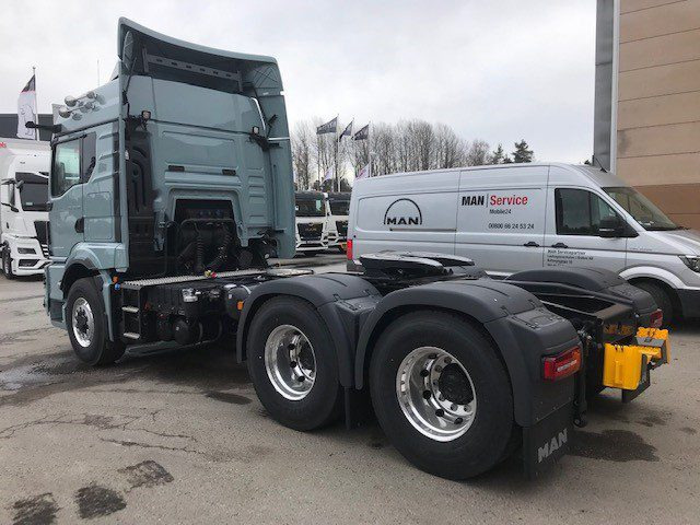 MAN TGS 33.510 6X6H Skogsmaskinsdragare - Cabeza tractora: foto 4 MAN TGS 33.510 6X6H Skogsmaskinsdragare - Cabeza tractora: foto 4