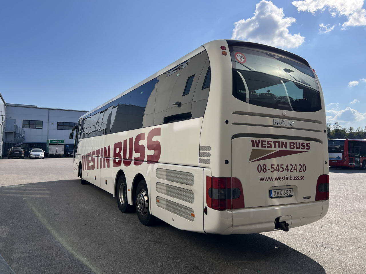 MAN Lions Coach L R08 Euro 6c - Autocar: foto 3 MAN Lions Coach L R08 Euro 6c - Autocar: foto 3