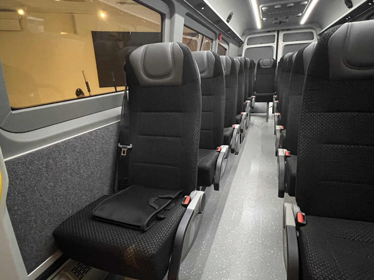 Minibús, Furgoneta de pasajeros MAN TGE 6.160 Intercity: foto 12