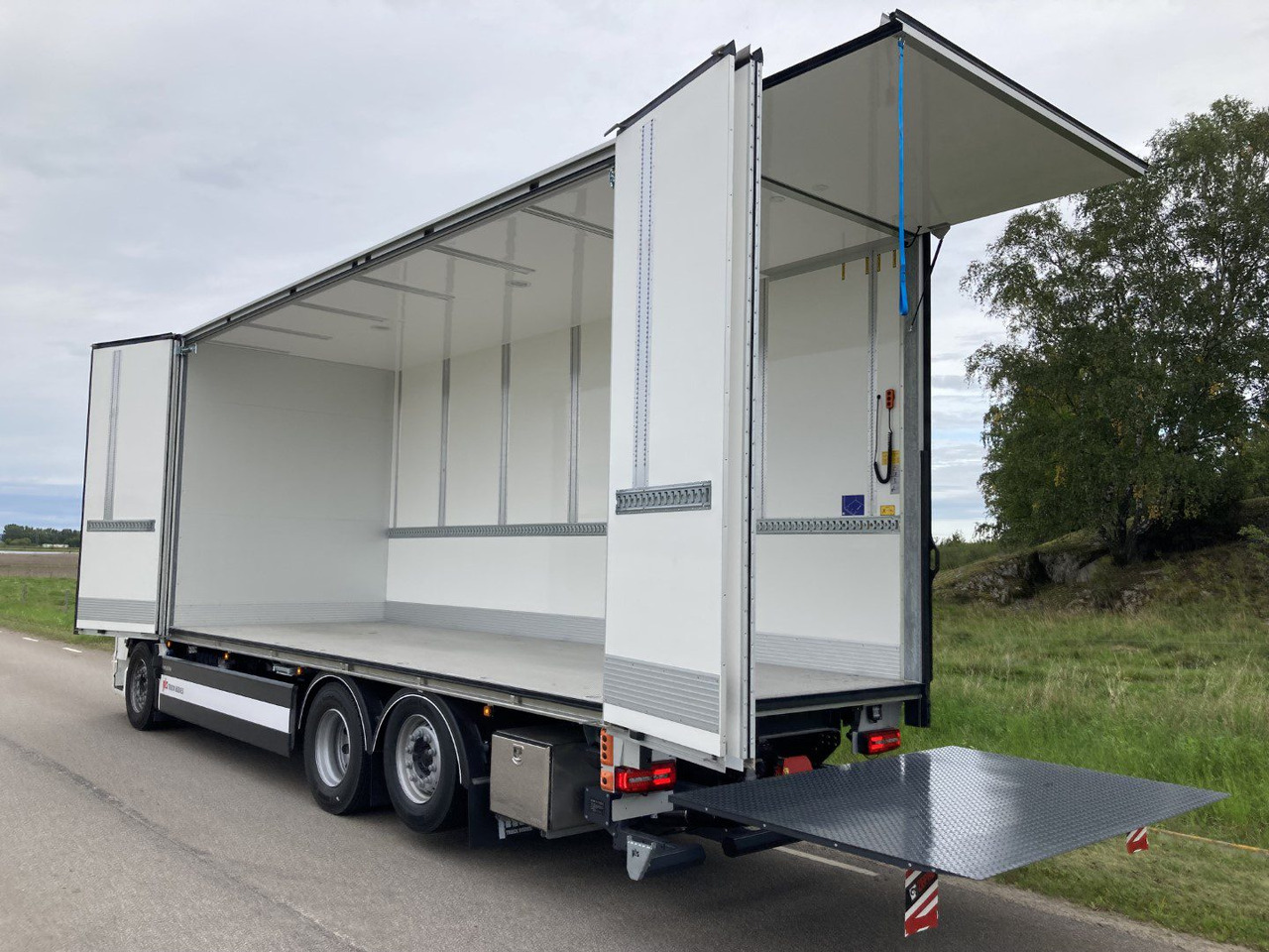 TGX 26.510 6×2-4 Fjärrbil - Camión chasis: foto 3 TGX 26.510 6×2-4 Fjärrbil - Camión chasis: foto 3