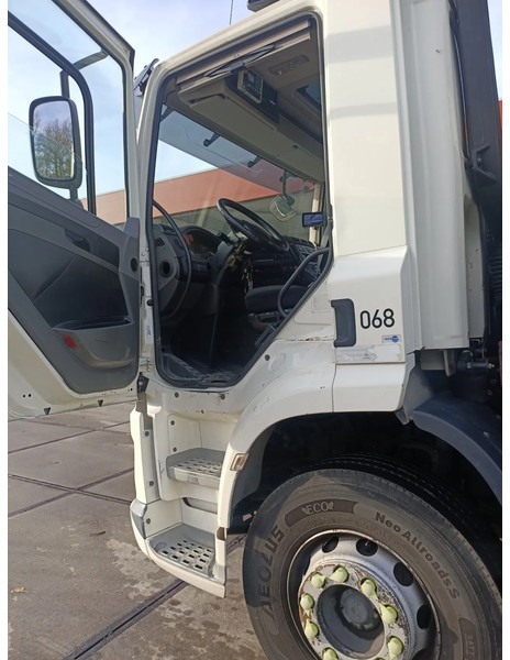 Camión DAF CF 290 CF290 FAN met boven laadkraan Hiab XS211W Hipro: foto 14