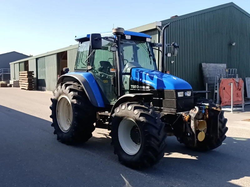 New Holland TS90 TS90 - Tractor: foto 4 New Holland TS90 TS90 - Tractor: foto 4