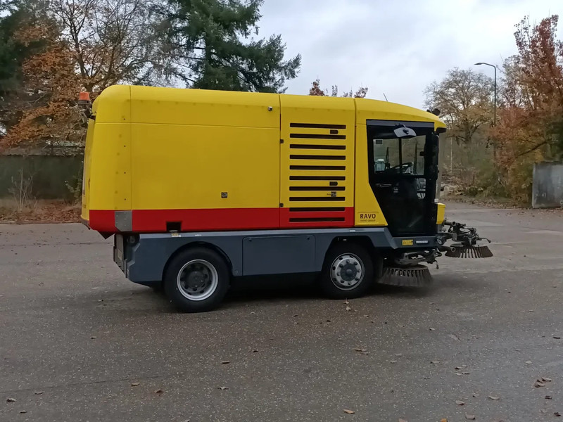 Ravo 540 5-Series 540 - 360 cam, Euro6 - Barredora vial: foto 2 Ravo 540 5-Series 540 - 360 cam, Euro6 - Barredora vial: foto 2