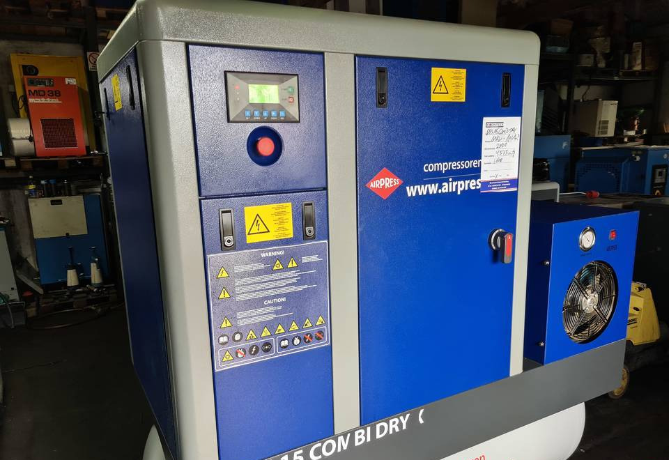 Kompresor śrubowy AIRPRESS APS 15 COMBI DRY X, 11 kw, 2021r - Compresor de aire: foto 3 Kompresor śrubowy AIRPRESS APS 15 COMBI DRY X, 11 kw, 2021r - Compresor de aire: foto 3