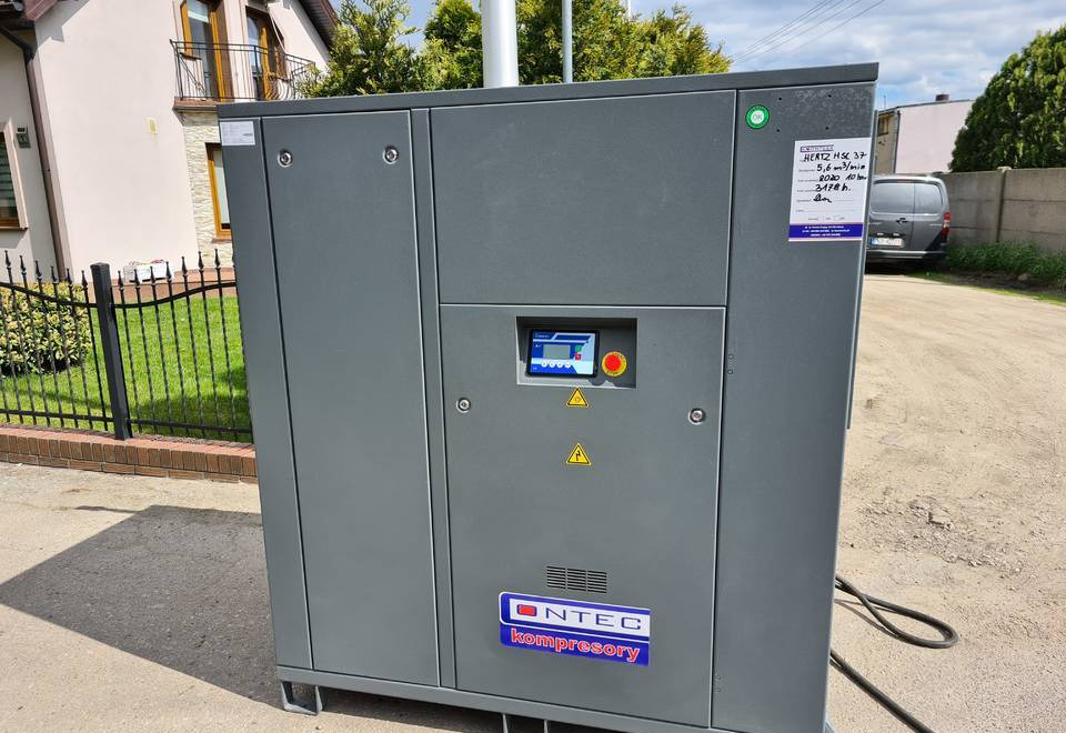 Kompresor śrubowy HERTZ HSC 37, WALTER 37 kw, 2020 r - Compresor de aire: foto 4 Kompresor śrubowy HERTZ HSC 37, WALTER 37 kw, 2020 r - Compresor de aire: foto 4