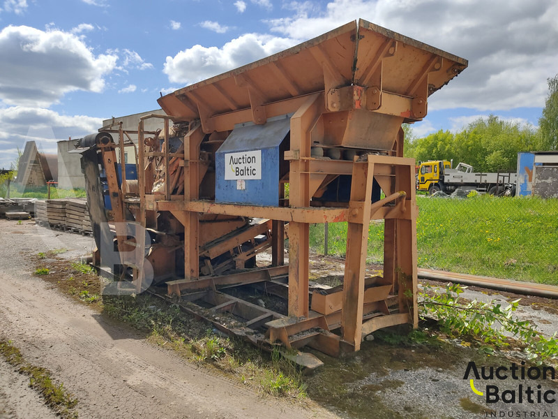 BMD RA700/4 - Equipo para trabajo del suelo: foto 1 BMD RA700/4 - Equipo para trabajo del suelo: foto 1