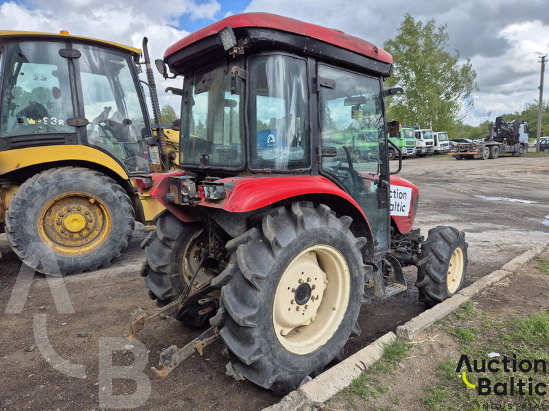 Branson 5820 CX - Tractor: foto 4 Branson 5820 CX - Tractor: foto 4