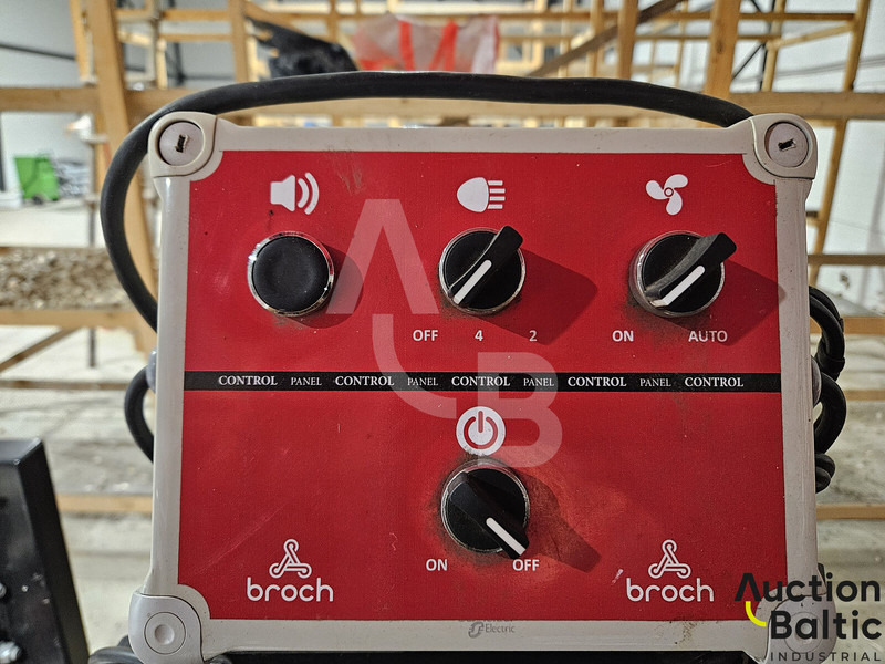 Cosechadora de granos para transporte de alimentos Broch ARAT-1: foto 6 Cosechadora de granos para transporte de alimentos Broch ARAT-1: foto 6