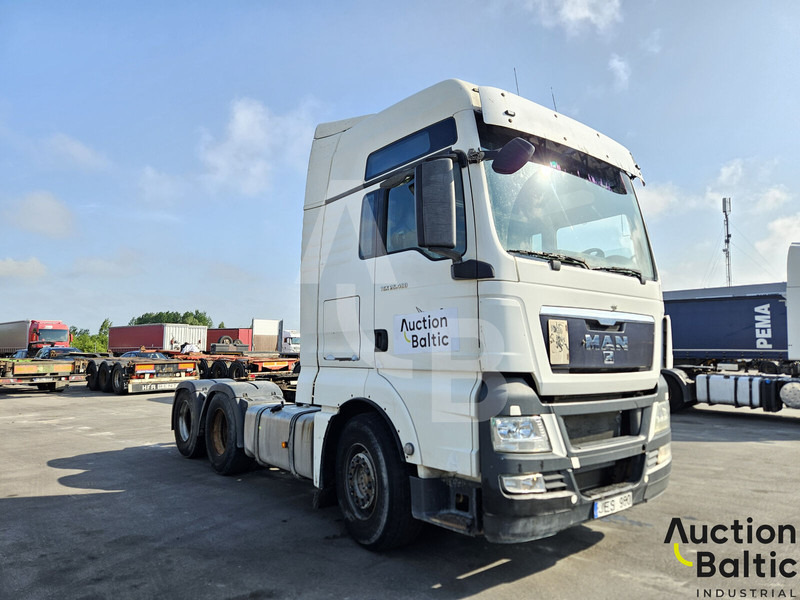 MAN TGX26.480 6X4 BL - Cabeza tractora: foto 2 MAN TGX26.480 6X4 BL - Cabeza tractora: foto 2