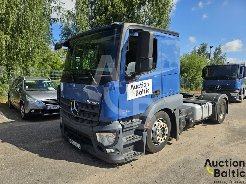 Mercedes-Benz Actros 1843 - Cabeza tractora: foto 1 Mercedes-Benz Actros 1843 - Cabeza tractora: foto 1