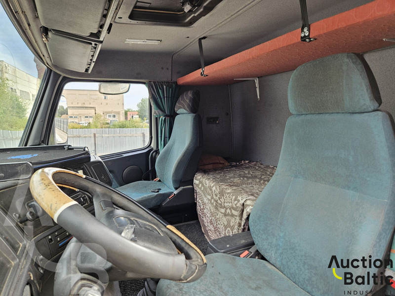 Leasing de Volvo FH12 Volvo FH12: foto 6 Leasing de Volvo FH12 Volvo FH12: foto 6