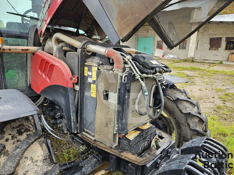 Tractor Case IH Farmall 105 A: foto 11