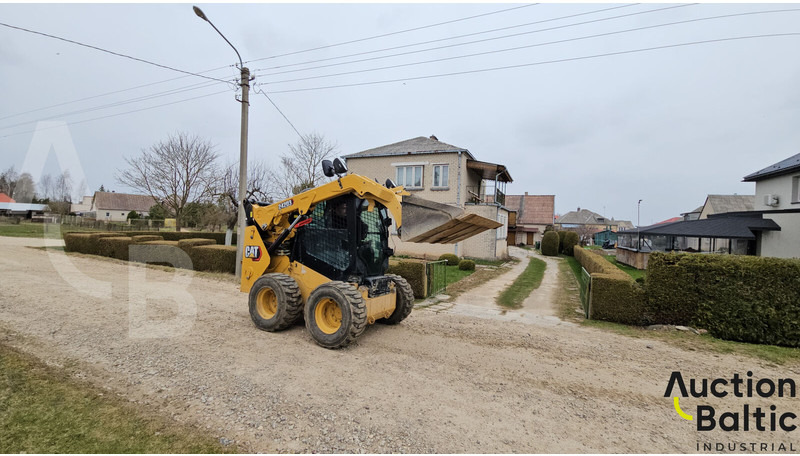 Caterpillar 242 D 3 - Minicargadora: foto 3 Caterpillar 242 D 3 - Minicargadora: foto 3