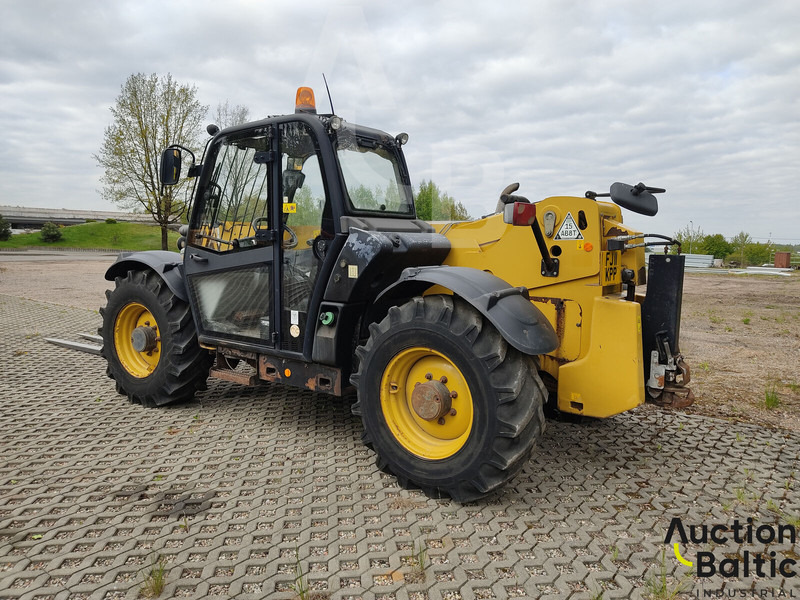 Caterpillar TH407 AG - Manipulador telescópico: foto 4 Caterpillar TH407 AG - Manipulador telescópico: foto 4