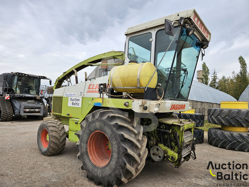 Claas Jaguar 690 SL - Cosechadora de forraje: foto 2 Claas Jaguar 690 SL - Cosechadora de forraje: foto 2