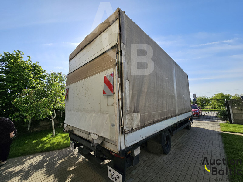 DAF 45.160 - Camión lona: foto 3 DAF 45.160 - Camión lona: foto 3