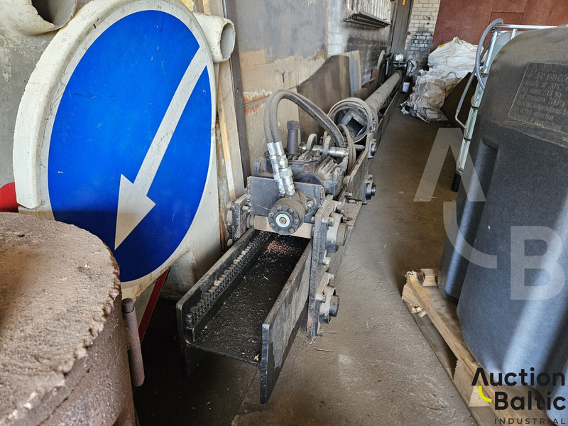 Horizontal-vertical drilling device - Perforadora: foto 4 Horizontal-vertical drilling device - Perforadora: foto 4