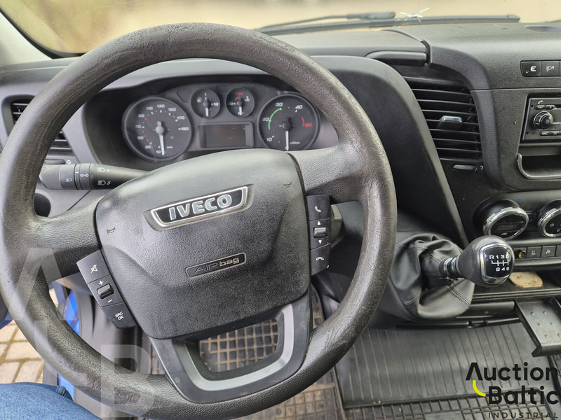 Leasing de Iveco 35S17 Iveco 35S17: foto 7