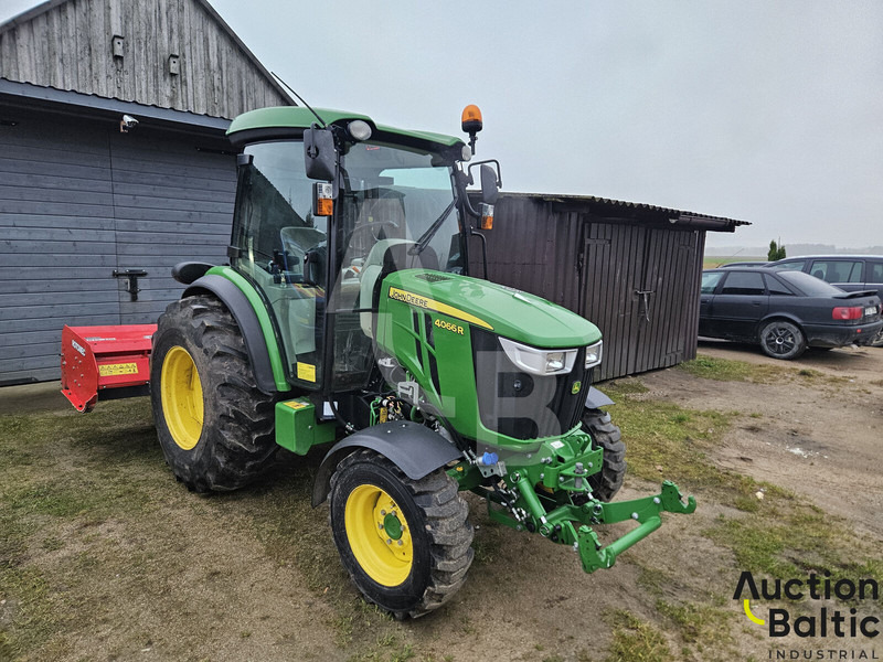 John Deere 4066 R - Tractor: foto 4 John Deere 4066 R - Tractor: foto 4