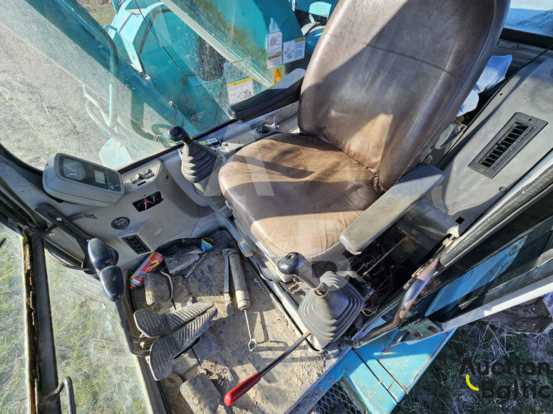 Kobelco SK 235 SR - Excavadora de cadenas: foto 5 Kobelco SK 235 SR - Excavadora de cadenas: foto 5