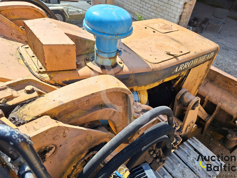Cargadora de cadenas Komatsu D57S-1: foto 8