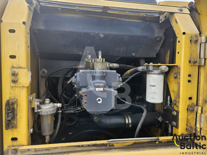 Excavadora de cadenas Komatsu PC240NLC-7K: foto 12