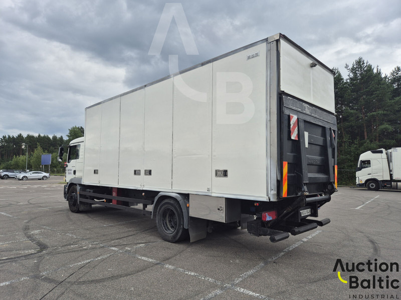 MAN TGM18.280 - Camión caja cerrada: foto 4 MAN TGM18.280 - Camión caja cerrada: foto 4