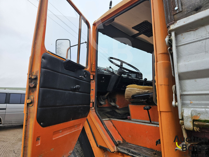 Magirus M 160 D 15 - Camión volquete: foto 5 Magirus M 160 D 15 - Camión volquete: foto 5