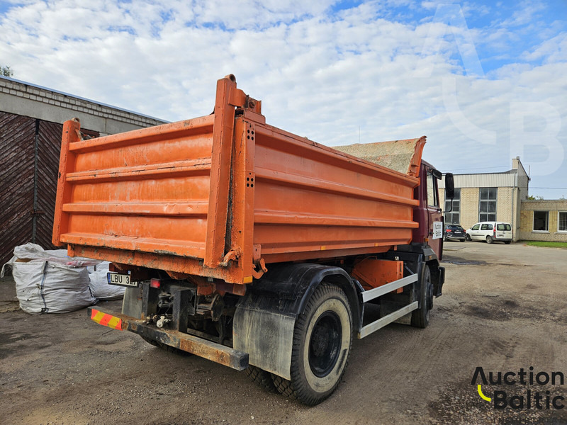 Maz 555131 - Camión volquete: foto 3 Maz 555131 - Camión volquete: foto 3