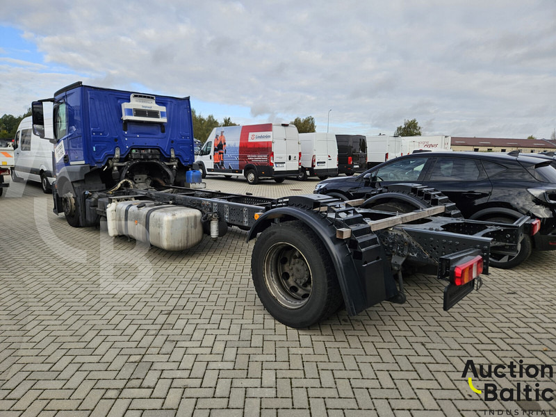Mercedes-Benz Actros 1843 - Camión chasis: foto 4 Mercedes-Benz Actros 1843 - Camión chasis: foto 4