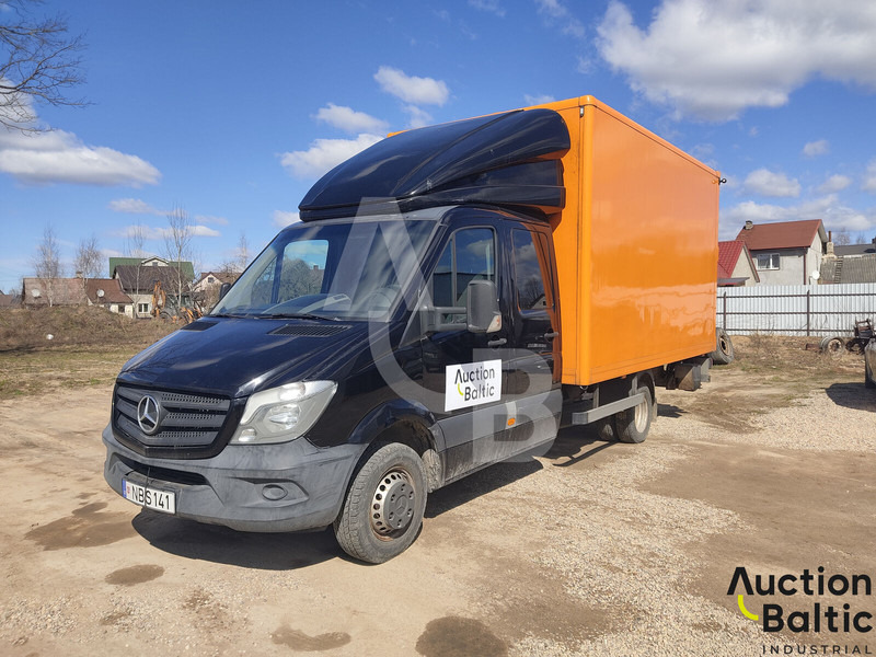 Mercedes-Benz Sprinter - Camión caja cerrada: foto 1 Mercedes-Benz Sprinter - Camión caja cerrada: foto 1