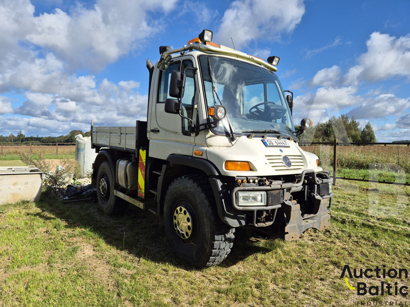 Mercedes-Benz Unimog U 400 - Camión volquete: foto 2 Mercedes-Benz Unimog U 400 - Camión volquete: foto 2